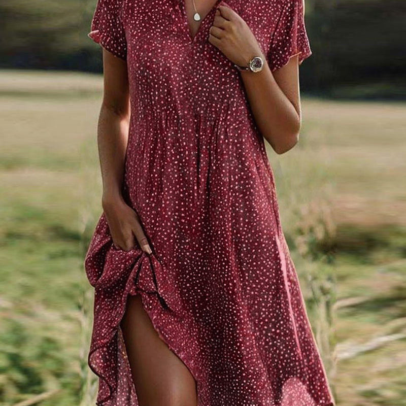 Iulia – Rochie Vaporoasă cu Buline