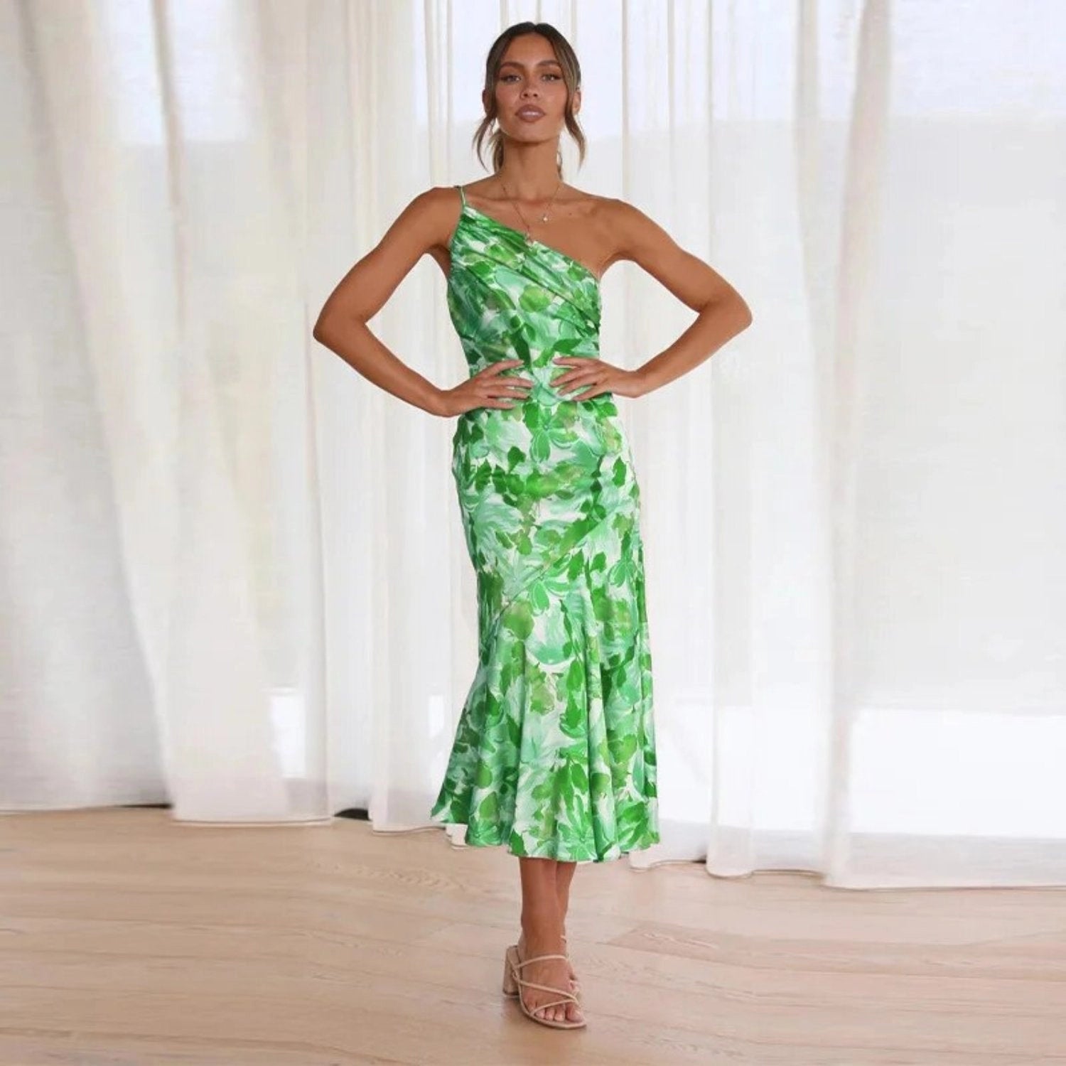 Maria-Irina | Rochie Maxi Asimetrică cu Model