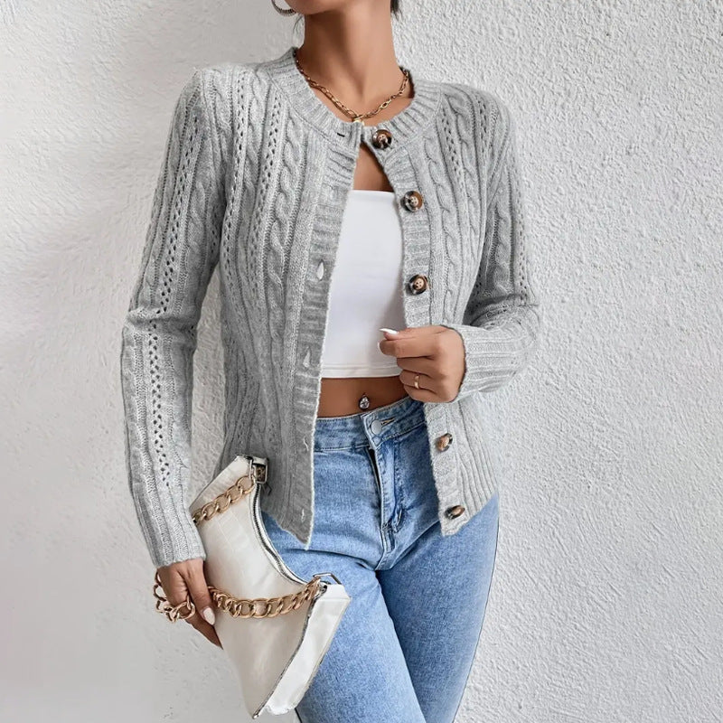 Cardigan Cropped Tricotat cu Cabluri - Pulover cu Buton în Față