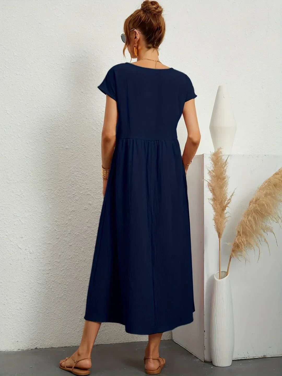 Gabrielle | Rochie midi fluida cu eleganta atemporala