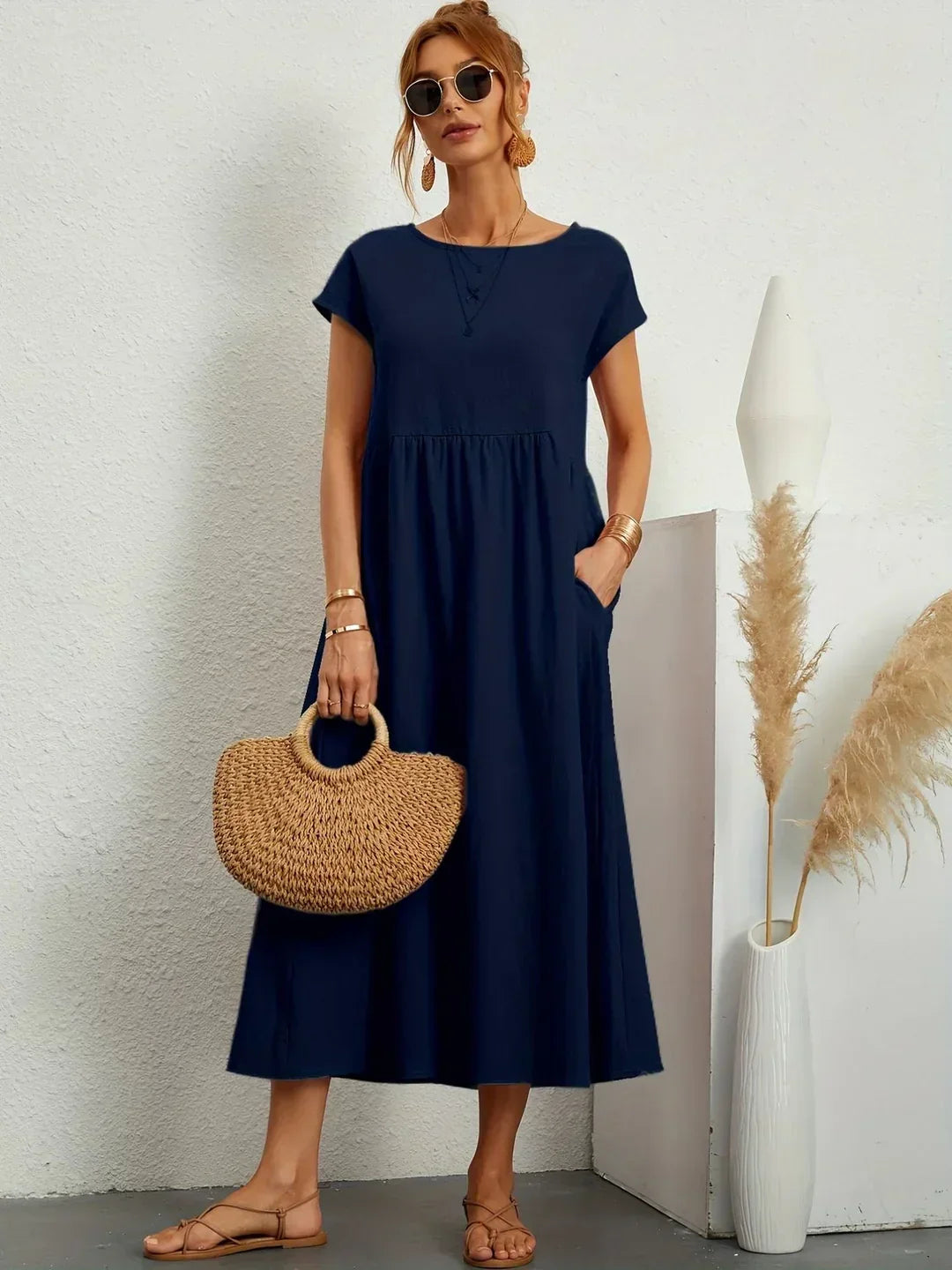 Gabrielle | Rochie midi fluida cu eleganta atemporala