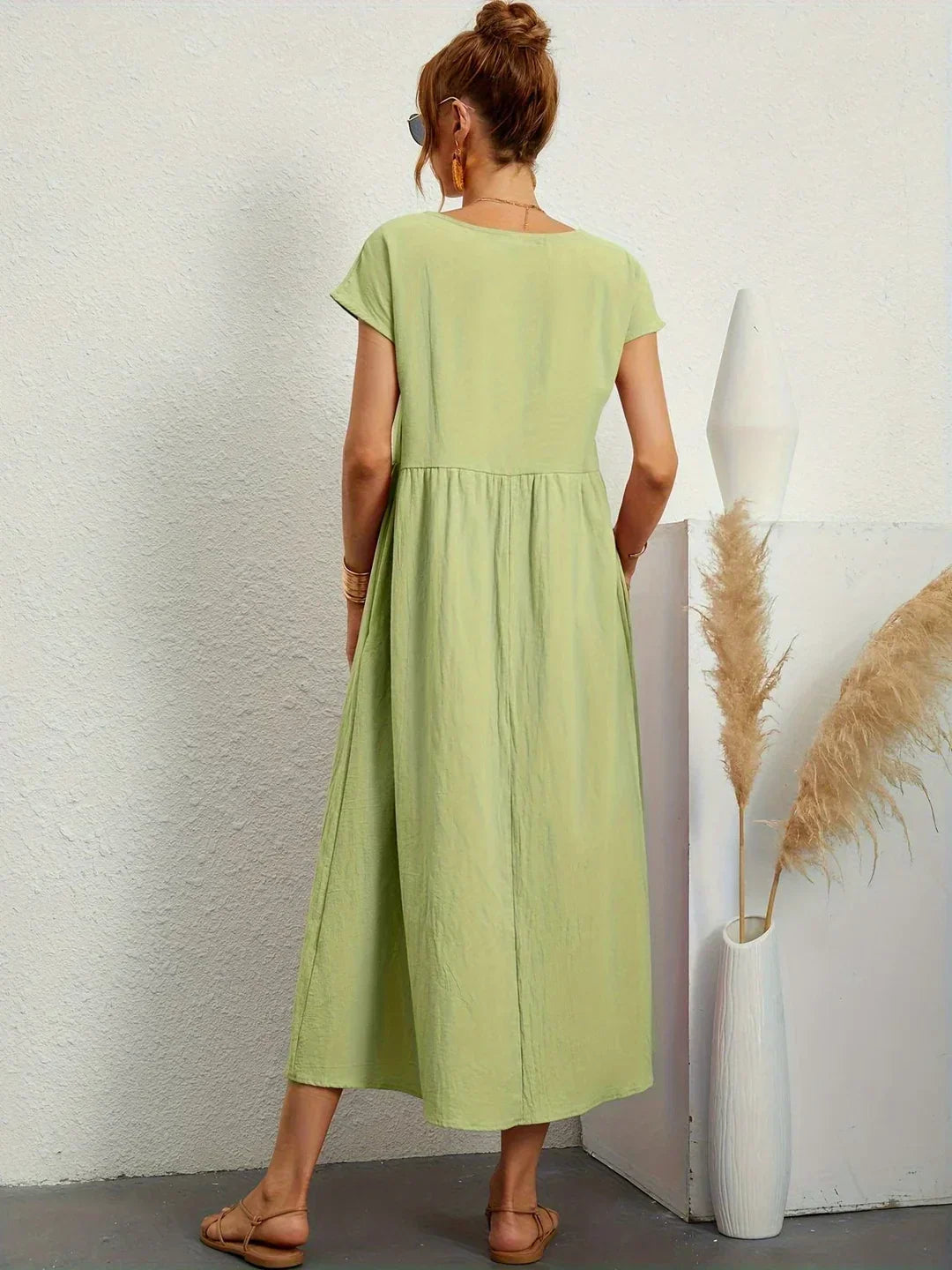 Gabrielle | Rochie midi fluida cu eleganta atemporala