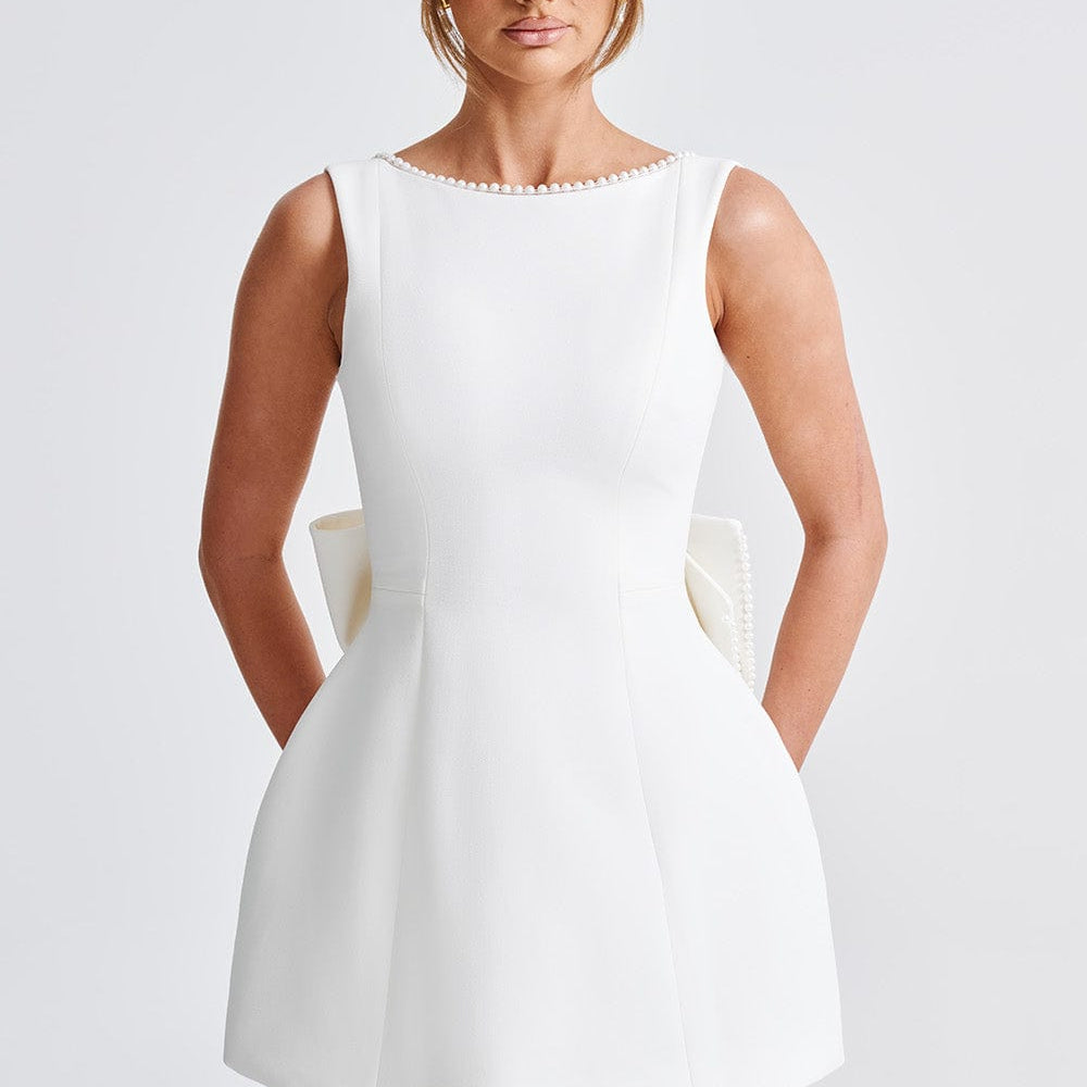 Melania – Rochie Mini cu Fundă din Satin și Perle